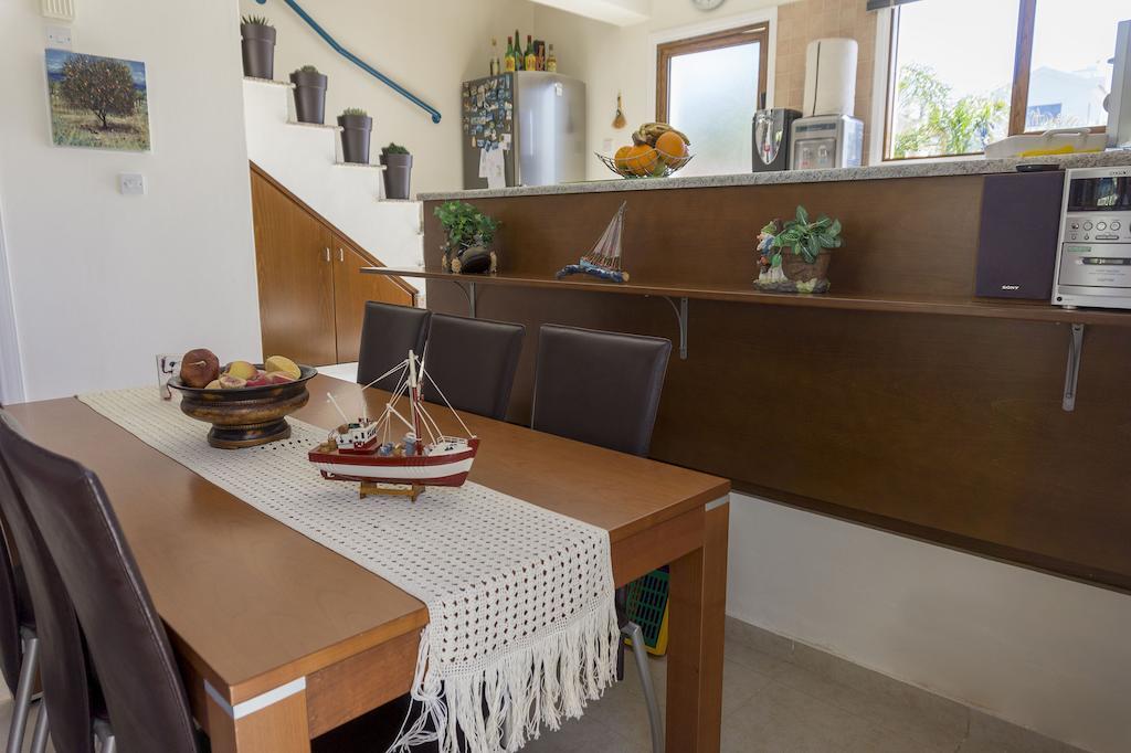 Chara Elizabeth No 2 Villa Протарас Номер фото